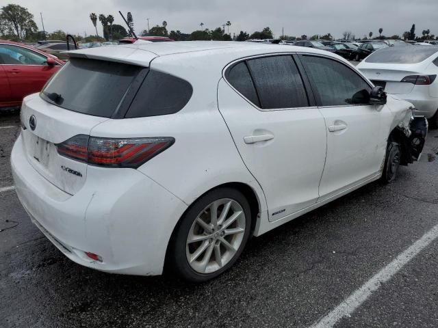 2013 Lexus CT 200