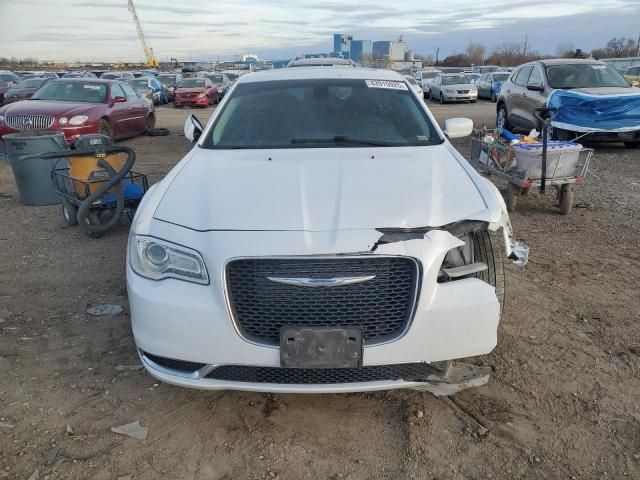 2016 Chrysler 300 Limited