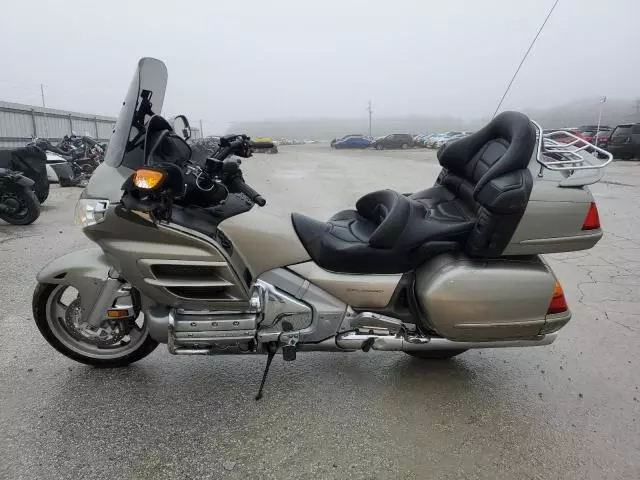 2003 Honda GL1800