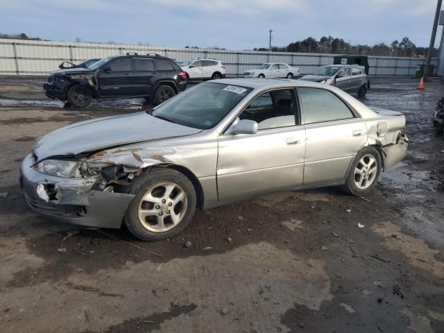 2000 Lexus ES 300