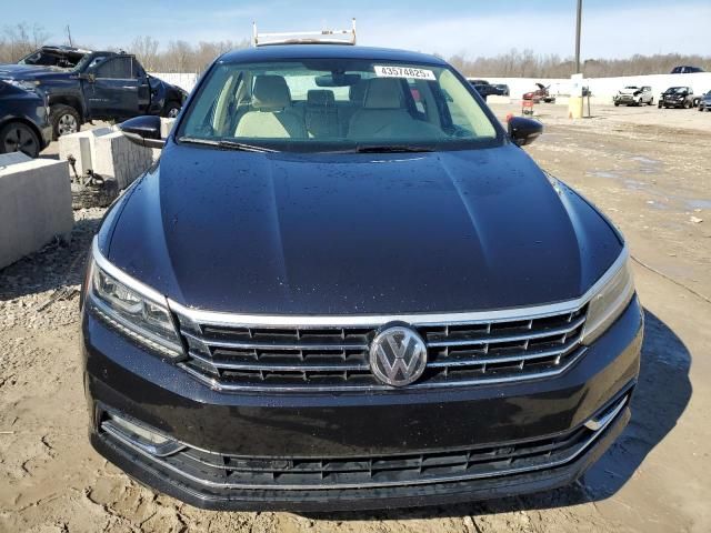 2018 Volkswagen Passat SE