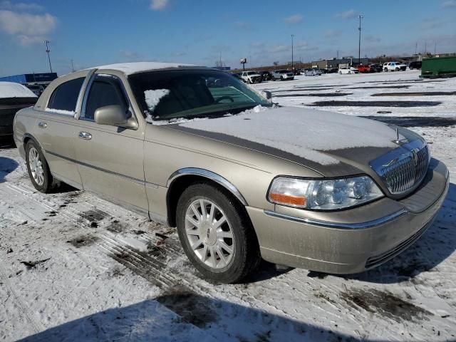 2006 Lincoln Town Car Signature