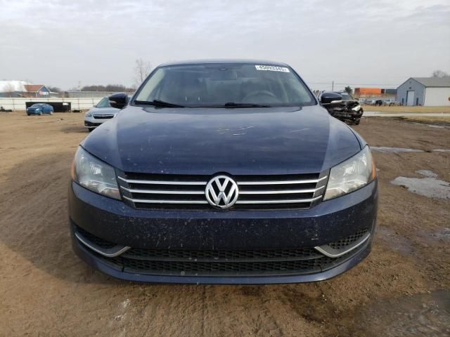 2013 Volkswagen Passat S