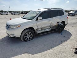 Salvage cars for sale at Arcadia, FL auction: 2013 Toyota Highlander Base