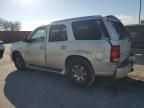 2004 Cadillac Escalade Luxury