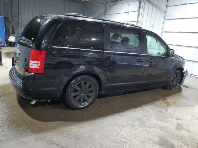 2008 Chrysler Town & Country Touring