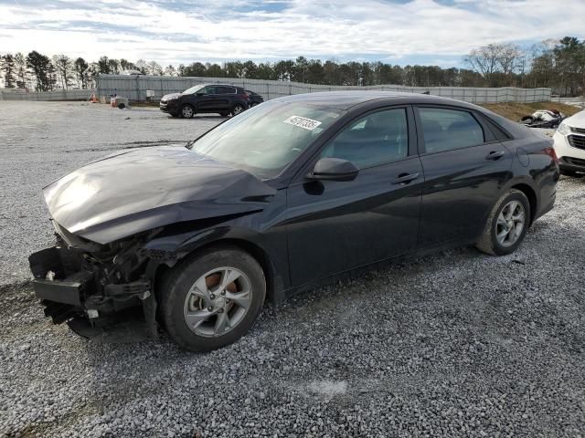 2022 Hyundai Elantra SE