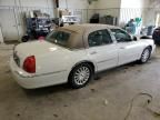 2003 Lincoln Town Car Signature