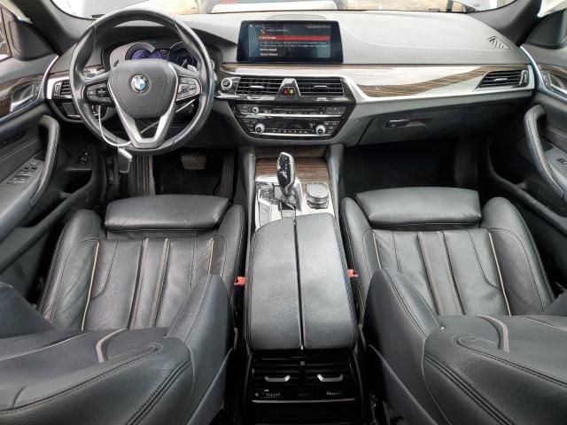 2019 BMW 530E