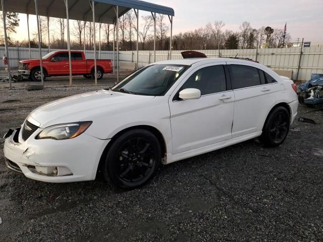 2013 Chrysler 200 Limited