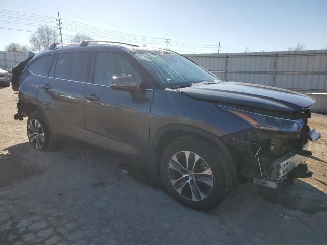 2021 Toyota Highlander XLE