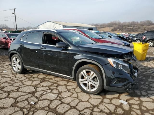 2015 Mercedes-Benz GLA 250