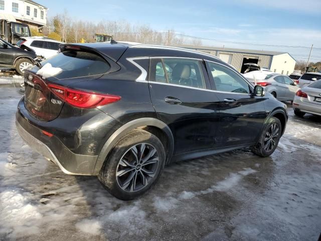 2017 Infiniti QX30 Base