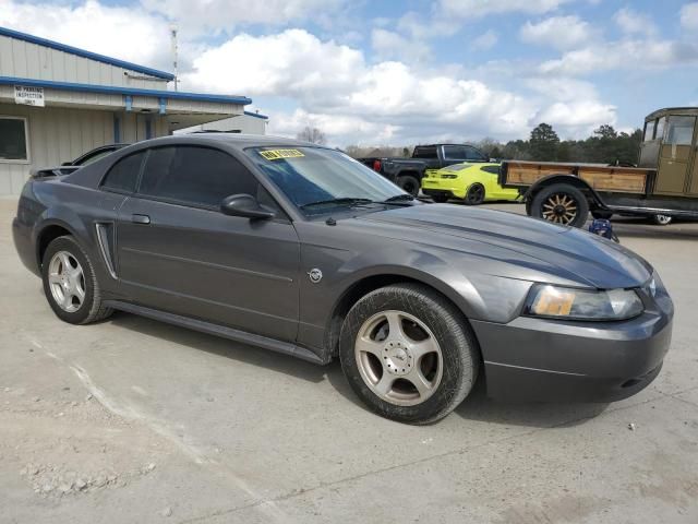 2004 Ford Mustang