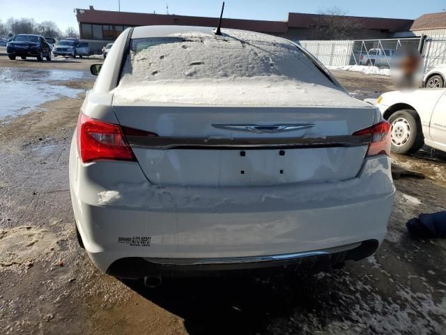 2014 Chrysler 200 Limited