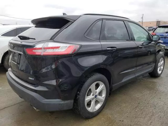 2020 Ford Edge SE