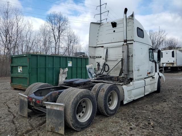 2007 Volvo VN Semi Truck