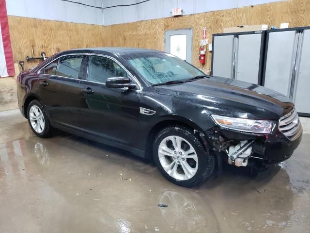 2014 Ford Taurus SEL