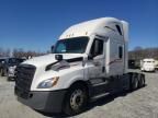 2022 Freightliner Cascadia 126