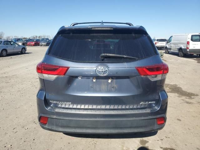 2018 Toyota Highlander SE