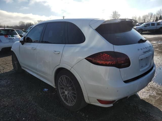 2014 Porsche Cayenne GTS