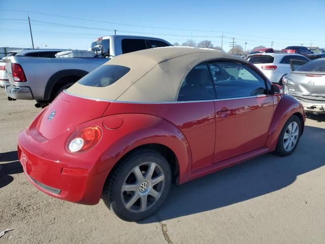 2010 Volkswagen New Beetle