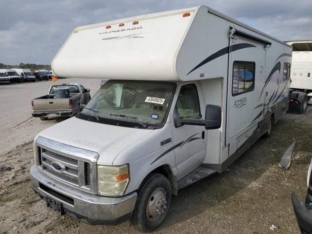 2009 Winnebago 2009 Ford Econoline E450 Super Duty Cutaway Van