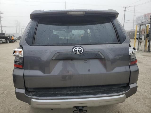 2023 Toyota 4runner SE