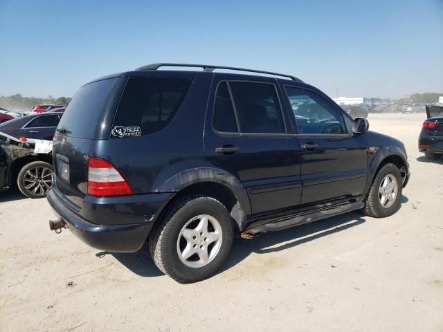 2000 Mercedes-Benz ML 320