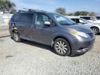 2017 Toyota Sienna LE