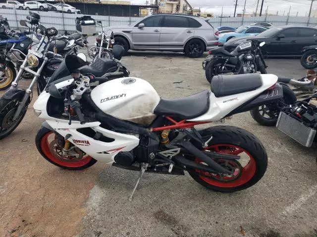 2013 Triumph 2013 Triumph Motorcycle Daytona 675