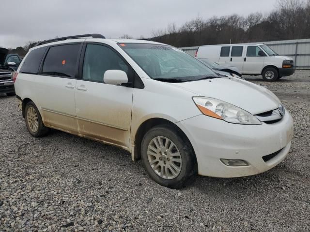 2009 Toyota Sienna XLE