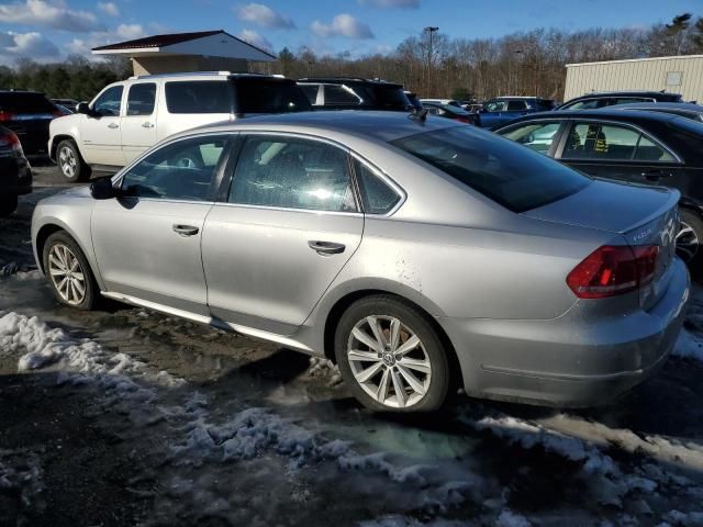 2013 Volkswagen Passat SEL