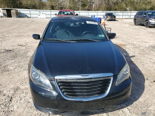 2013 Chrysler 200 Touring