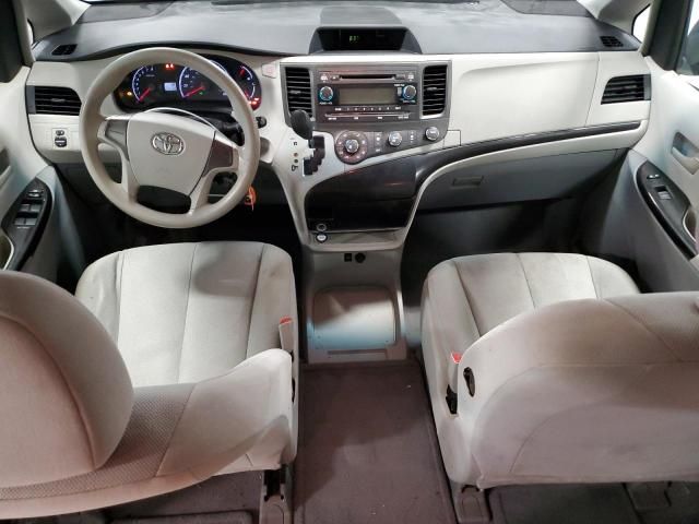 2011 Toyota Sienna