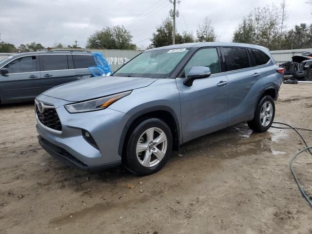 2021 Toyota Highlander L