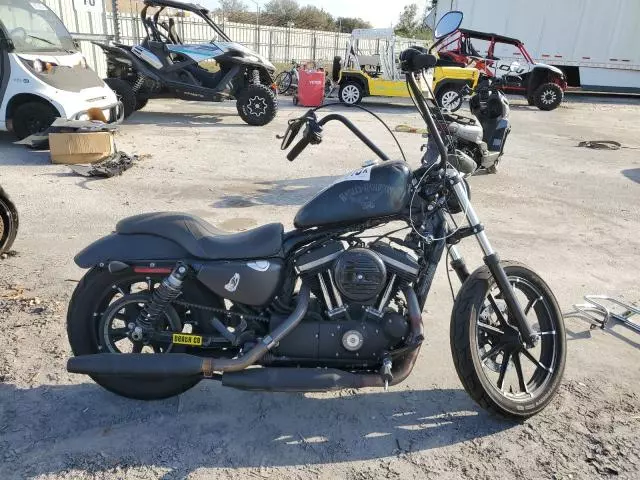 2018 Harley-Davidson XL883 Iron 883