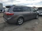 2017 Toyota Sienna LE