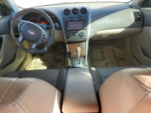 2010 Nissan Altima Base