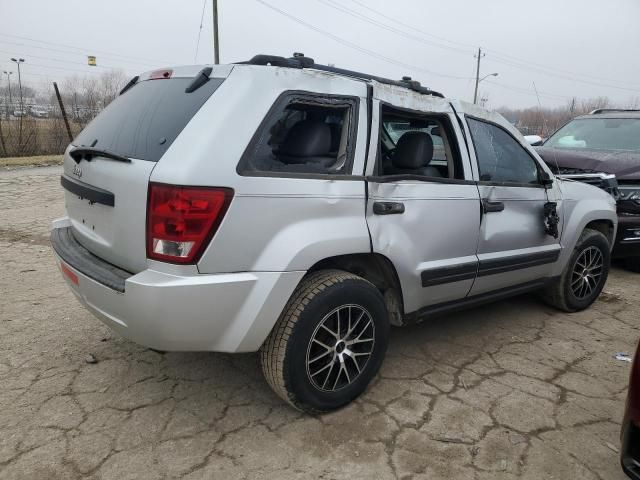 2005 Jeep Grand Cherokee Laredo