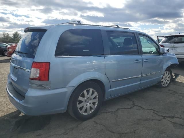 2012 Chrysler Town & Country Touring