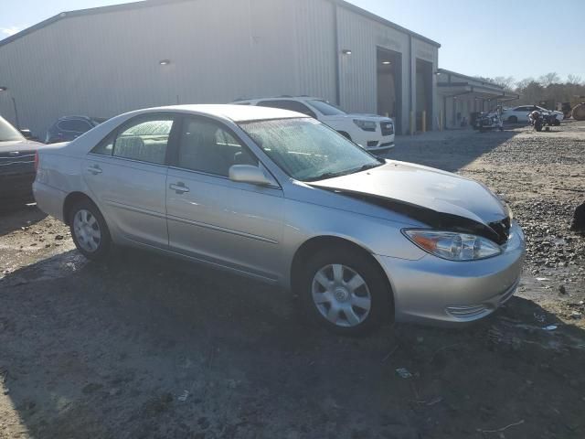 2004 Toyota Camry LE