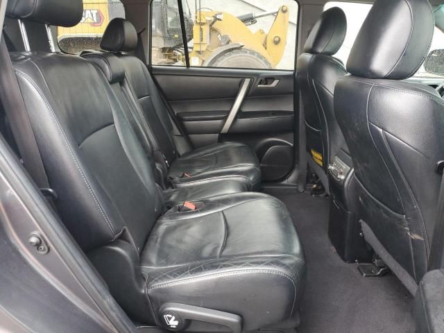 2011 Toyota Highlander Base