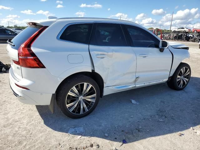 2022 Volvo XC60 B5 Inscription