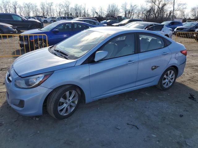 2013 Hyundai Accent GLS