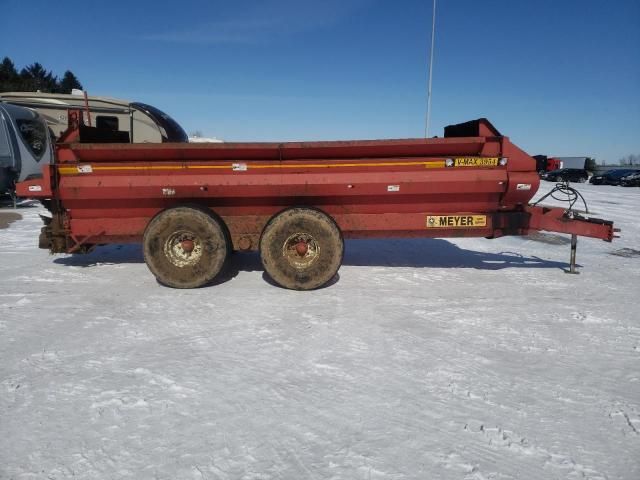 2011 Meyers Spreader