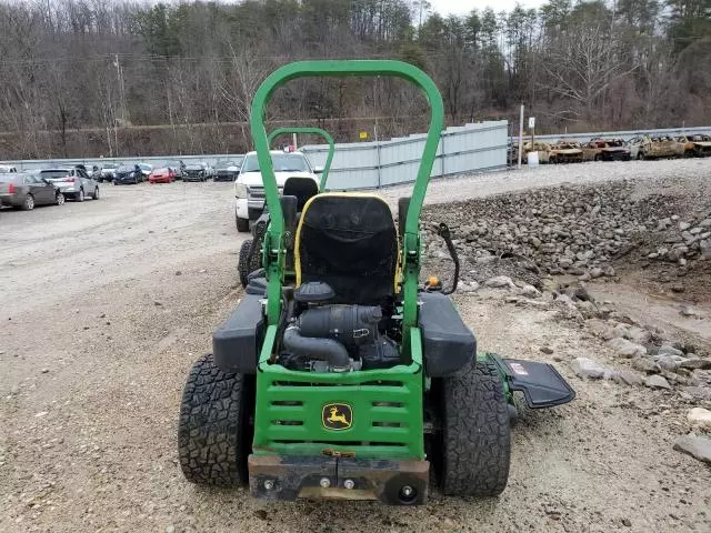 2024 John Deere Lawnmower