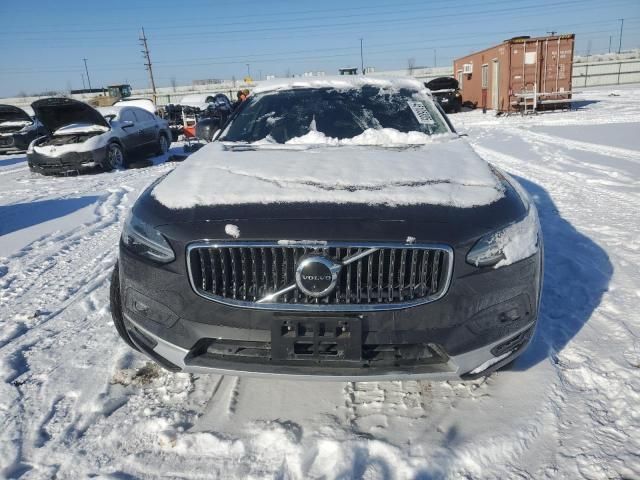 2023 Volvo V90 Cross Country Ultimate