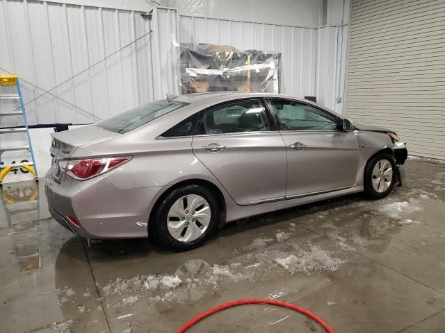 2013 Hyundai Sonata Hybrid