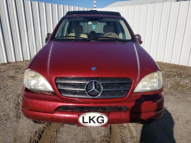 2000 Mercedes-Benz ML 320